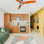 2bdr - 6p Le Marais