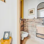 2bdr - 6p Le Marais Paris
