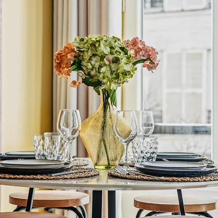 Appartement 2bdr - 6p Le Marais *